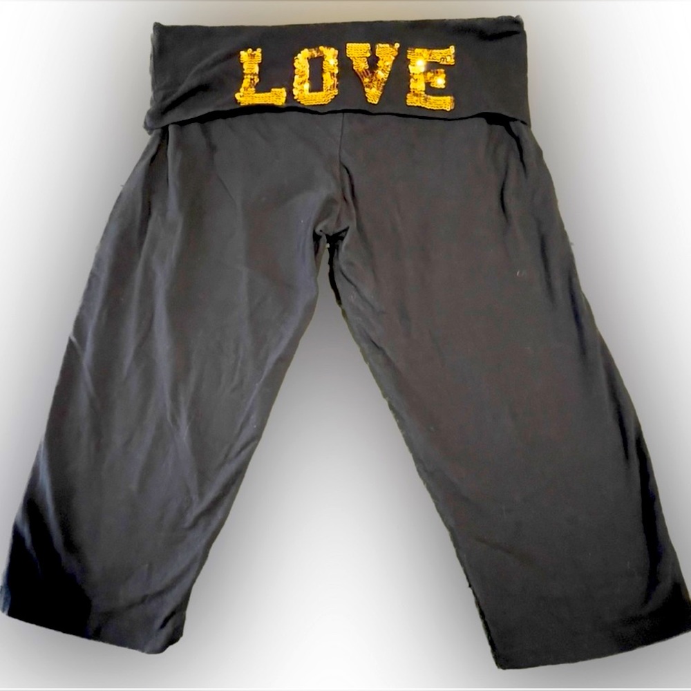 REFLEX "LOVE" | Women's | 3X | Capri leggings Runs small more XL-1X